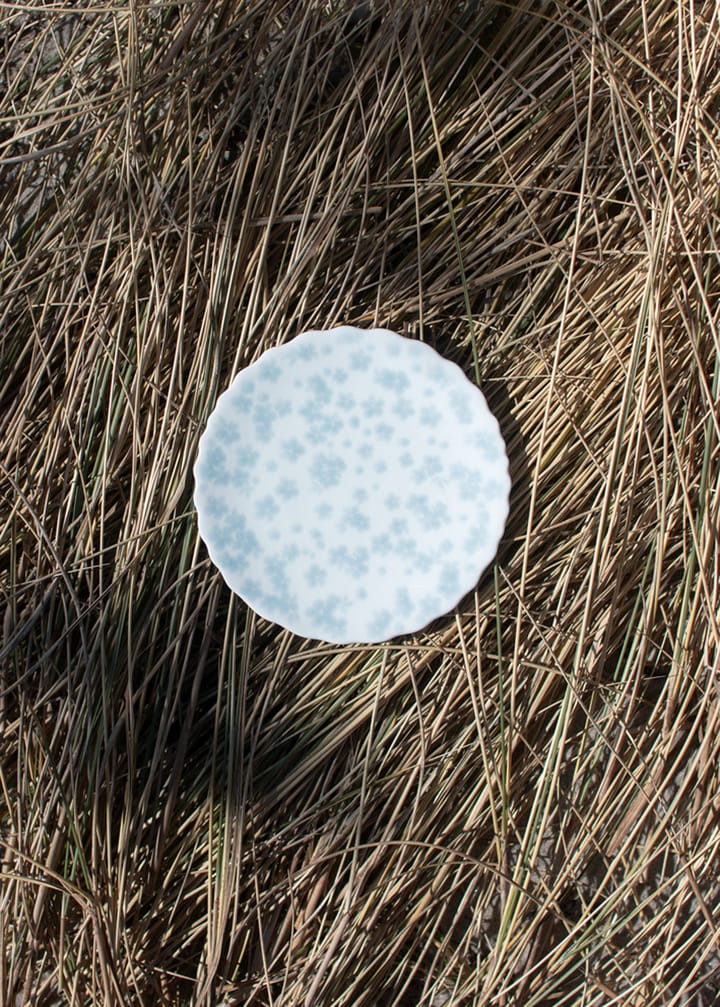 Plato Slåpeblom Ø13 cm, Azul Wik & Walsøe