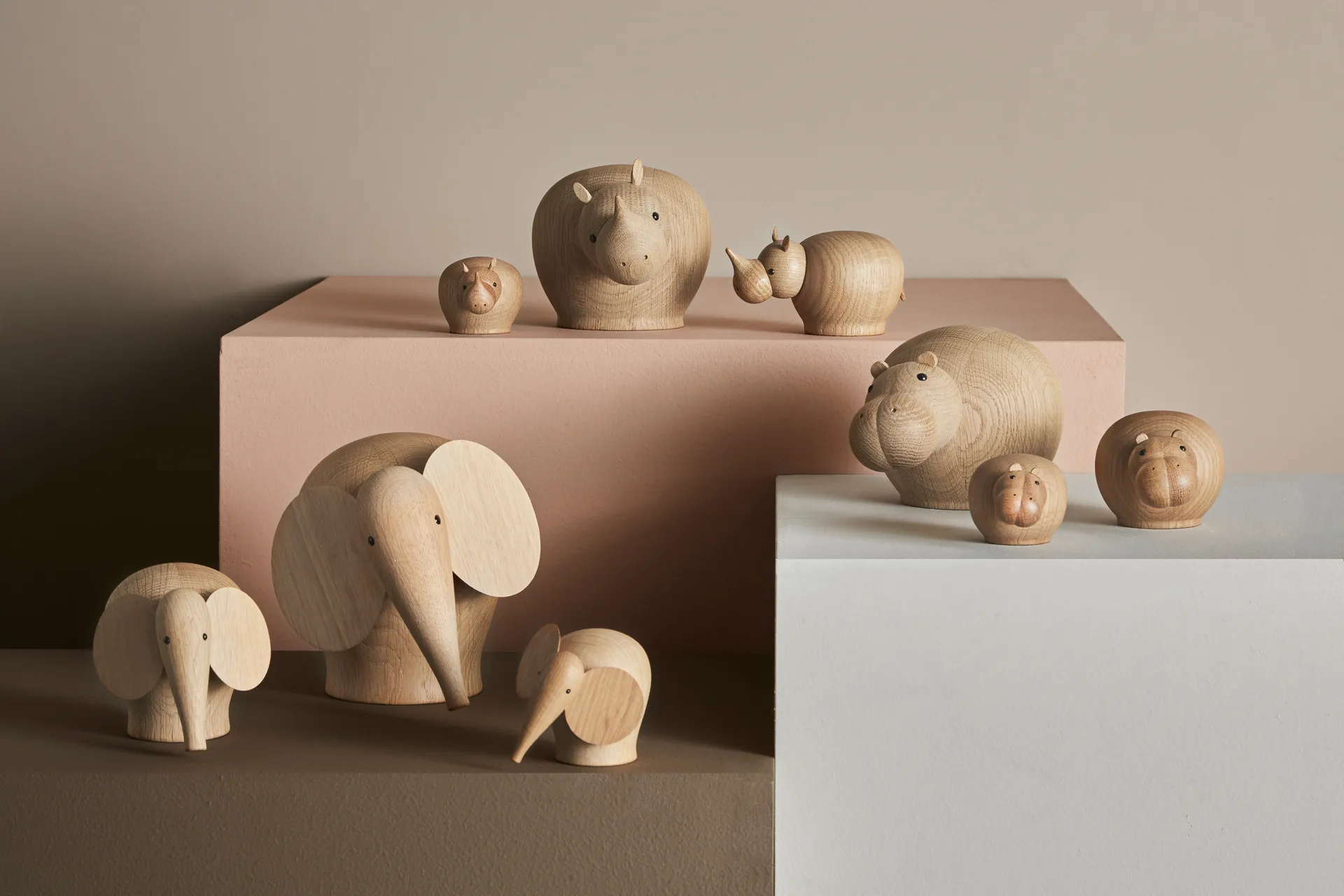 Figura de madera Rina rinocerante, Mini Woud