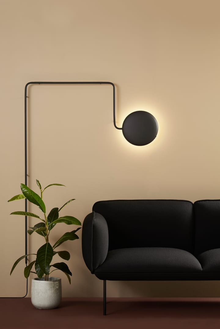 Lámpara de pared Mercury, Metal pintado negro Woud