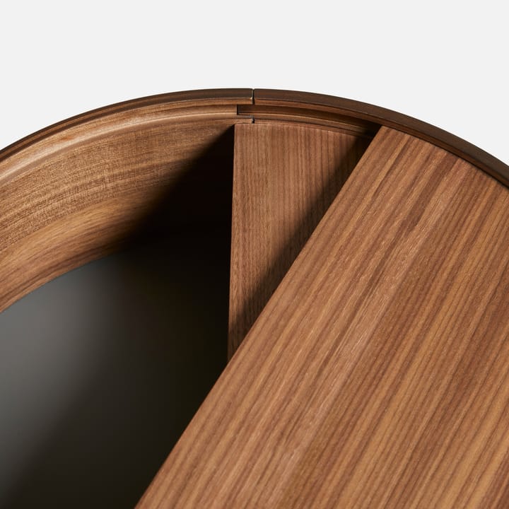 Mesa auxiliar Arc, Nogal Woud