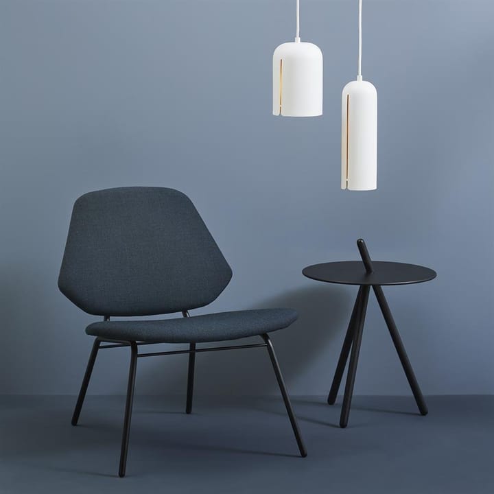 Mesa auxiliar Come Here, roble revestimiento negro Woud