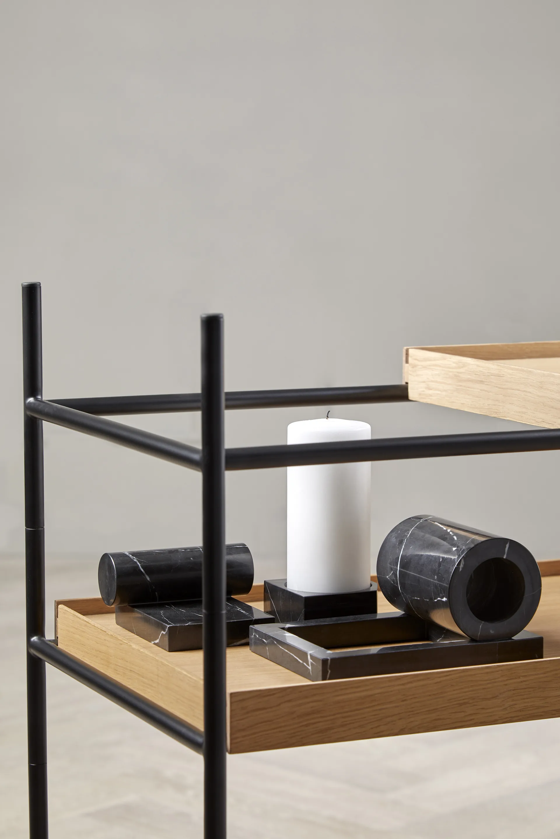 Sujetalibros Booknd mármol, Negro Woud