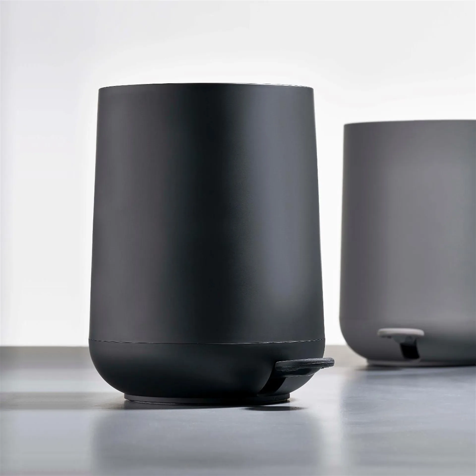 Cubo de pedal Nova 5 l, negro Zone Denmark