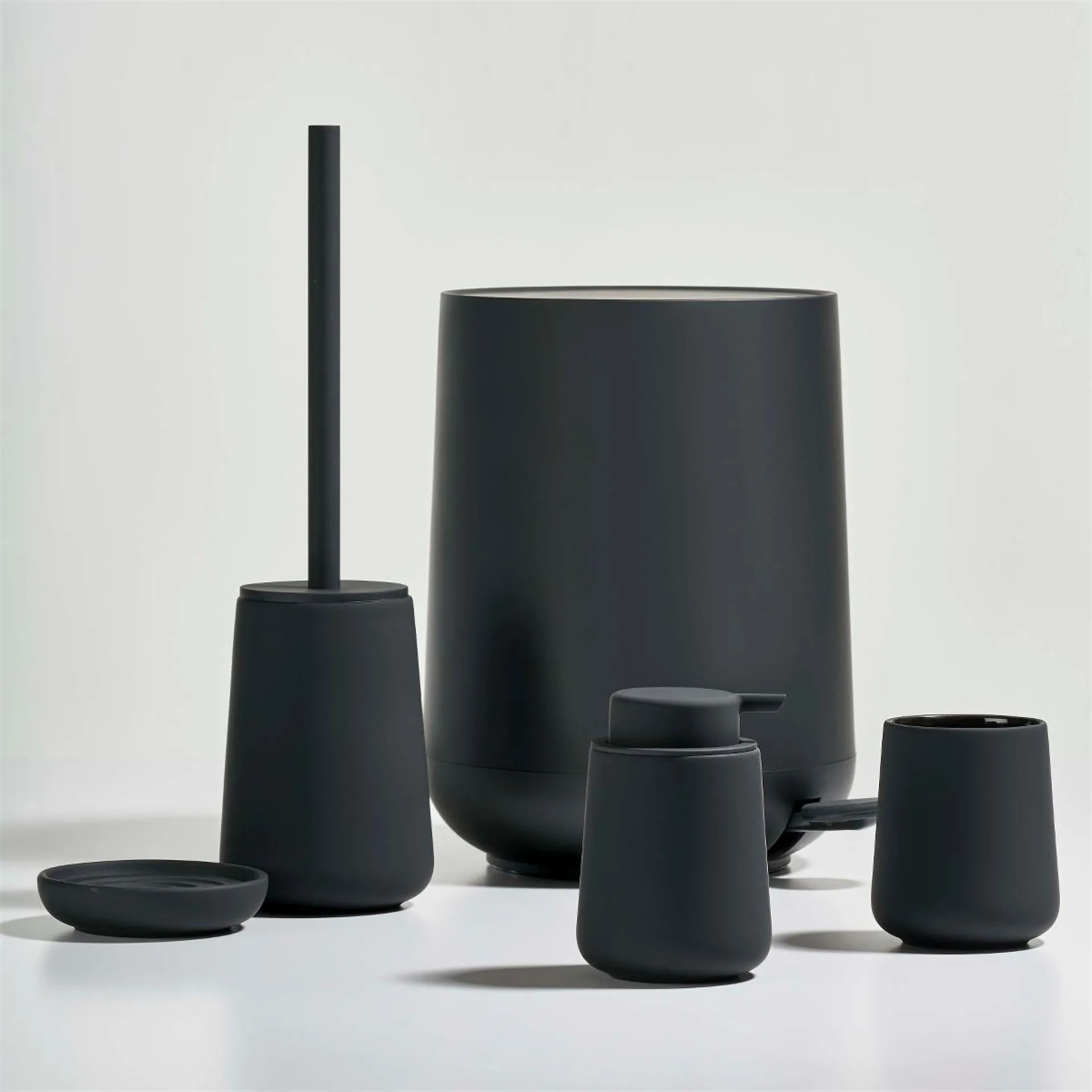 Escobilla de baño Nova One, negro Zone Denmark