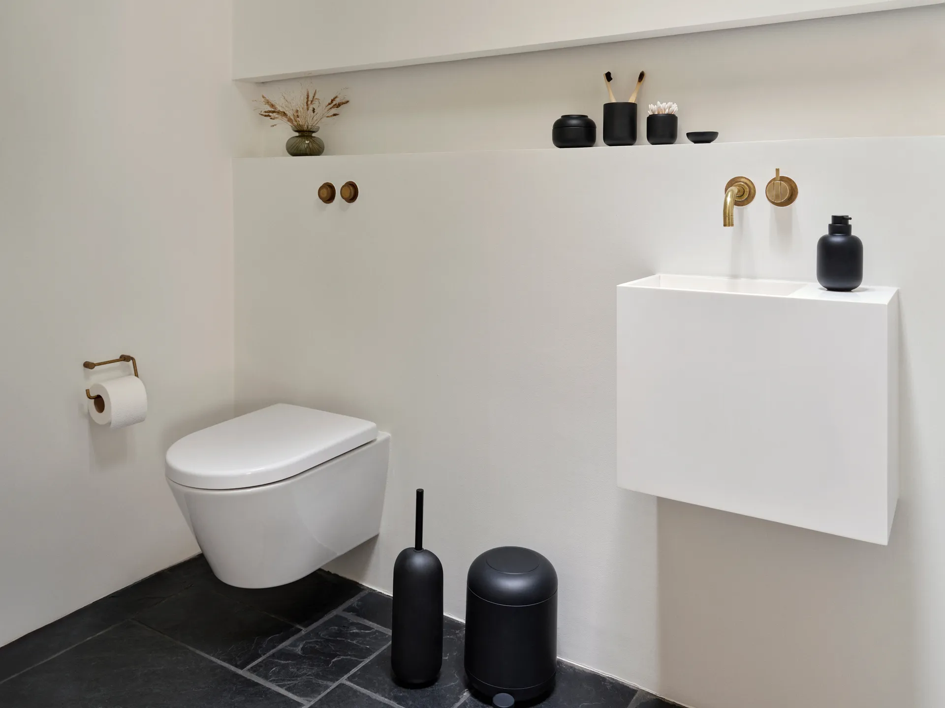 Escobilla de baño Sensu Ø11,8x41 cm, Black Zone Denmark