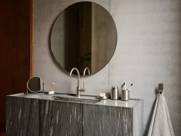 Espejo de mesa Ume con 5x aumento 19x19,5 cm - Acero - Zone Denmark