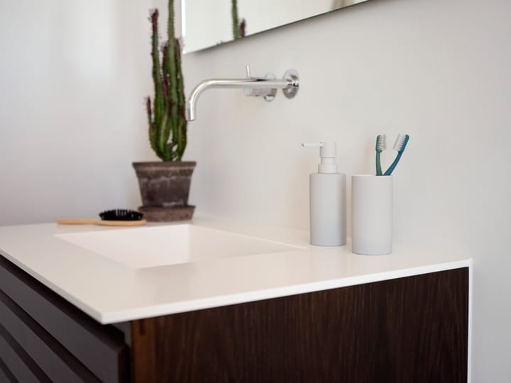 Recipiente para cepillos de dientes Solo, Soft Grey Zone Denmark
