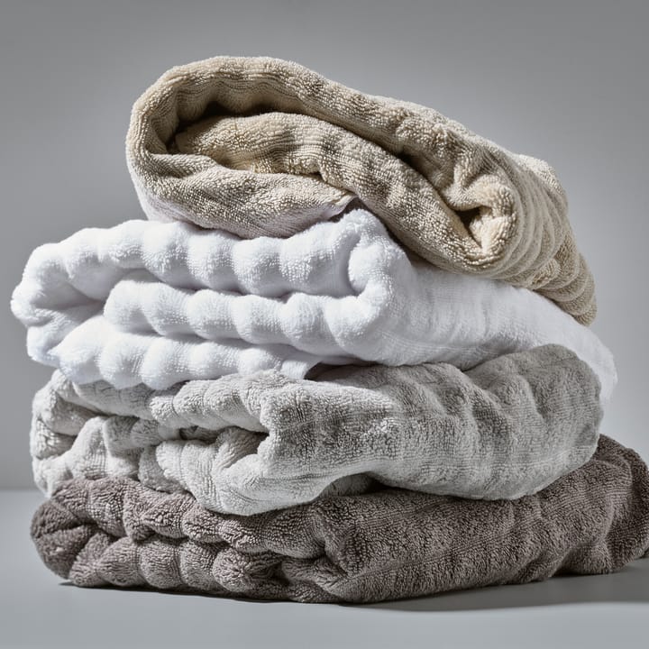 Toalla de baño INU 70x140 cm, Soft grey Zone Denmark