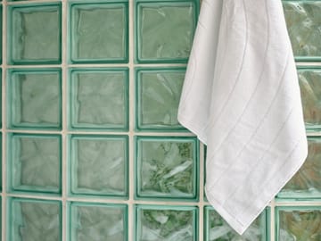 Toalla Time 50x70 cm - White - Zone Denmark