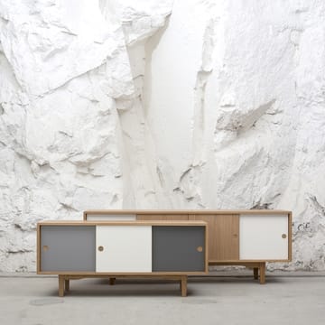 Aparador Moodi 180 - Gris/blanco, estructura de roble - Zweed