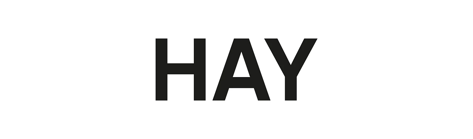 Palabra negra "HAY" en fuente negrita sin serifa sobre fondo blanco.