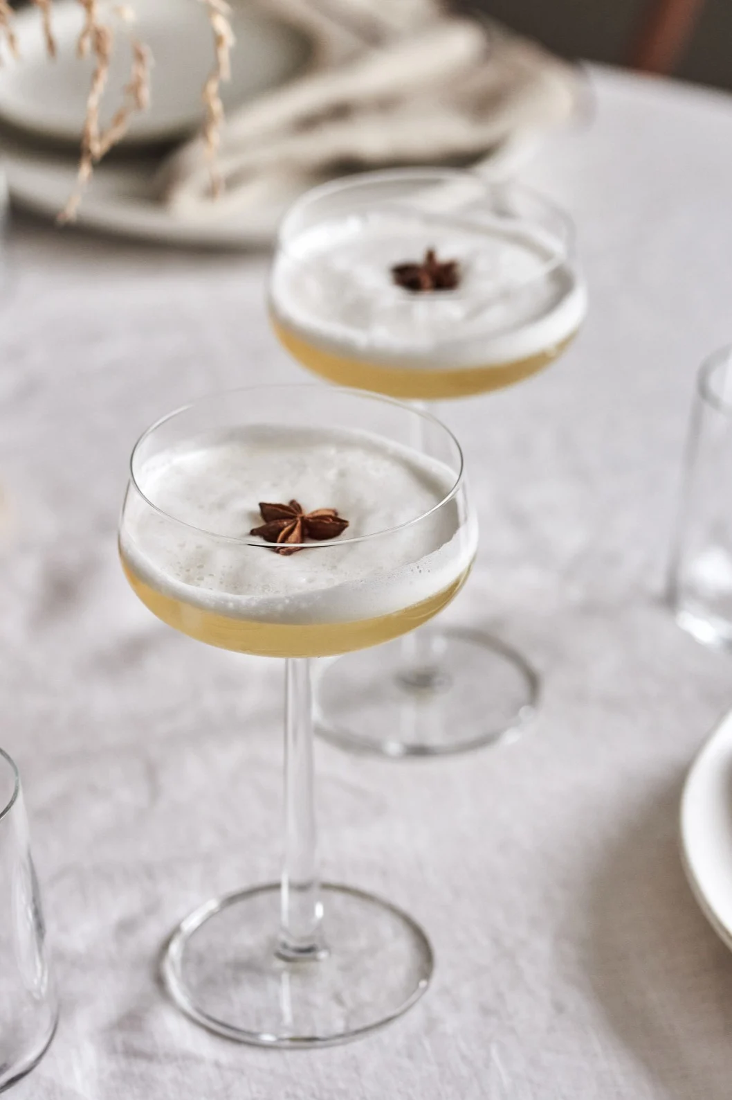 Aquí puede ver una copa coupé, un tipo de copa que puede utilizarse para cócteles o champán.