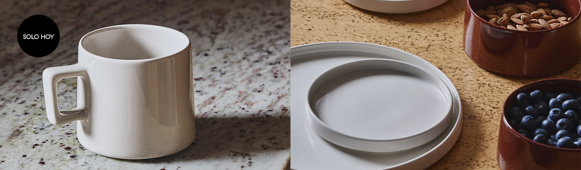 Taza blanca con asa cuadrada, vajilla blanca, y cuencos con almendras y arándanos. Círculo 'SOLO HOY'.