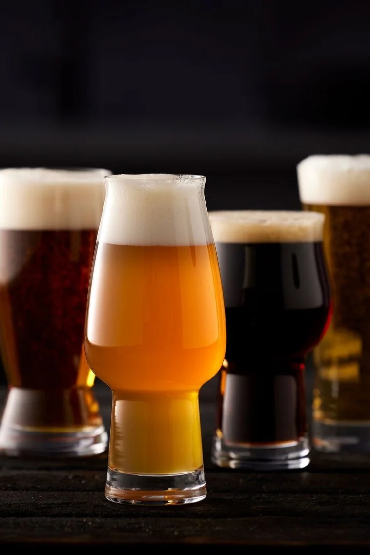 Aquí puedes ver varias copas de Lyngby Glas, perfectas como regalo para el Día del Padre.